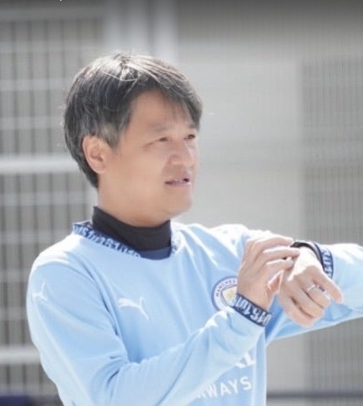 四手井 裕人 コーチ